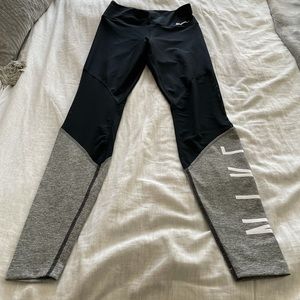 Nike women’s leggings